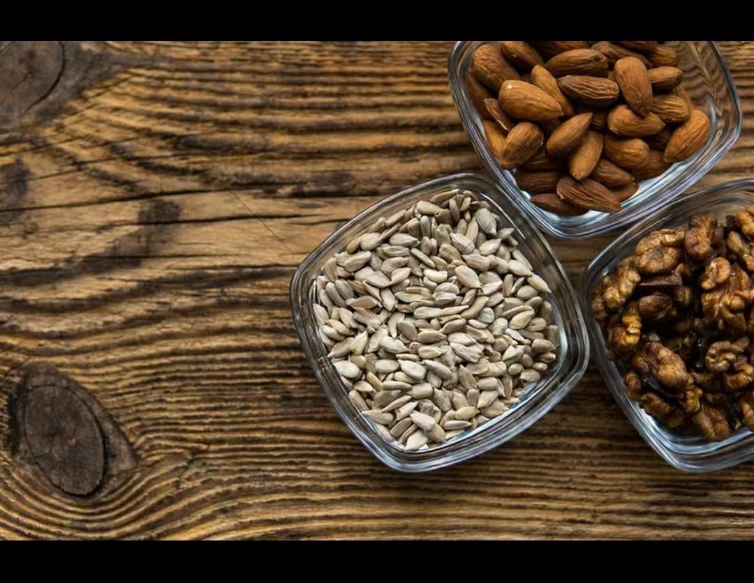 冬藏三宝：核桃、板栗、葵花子